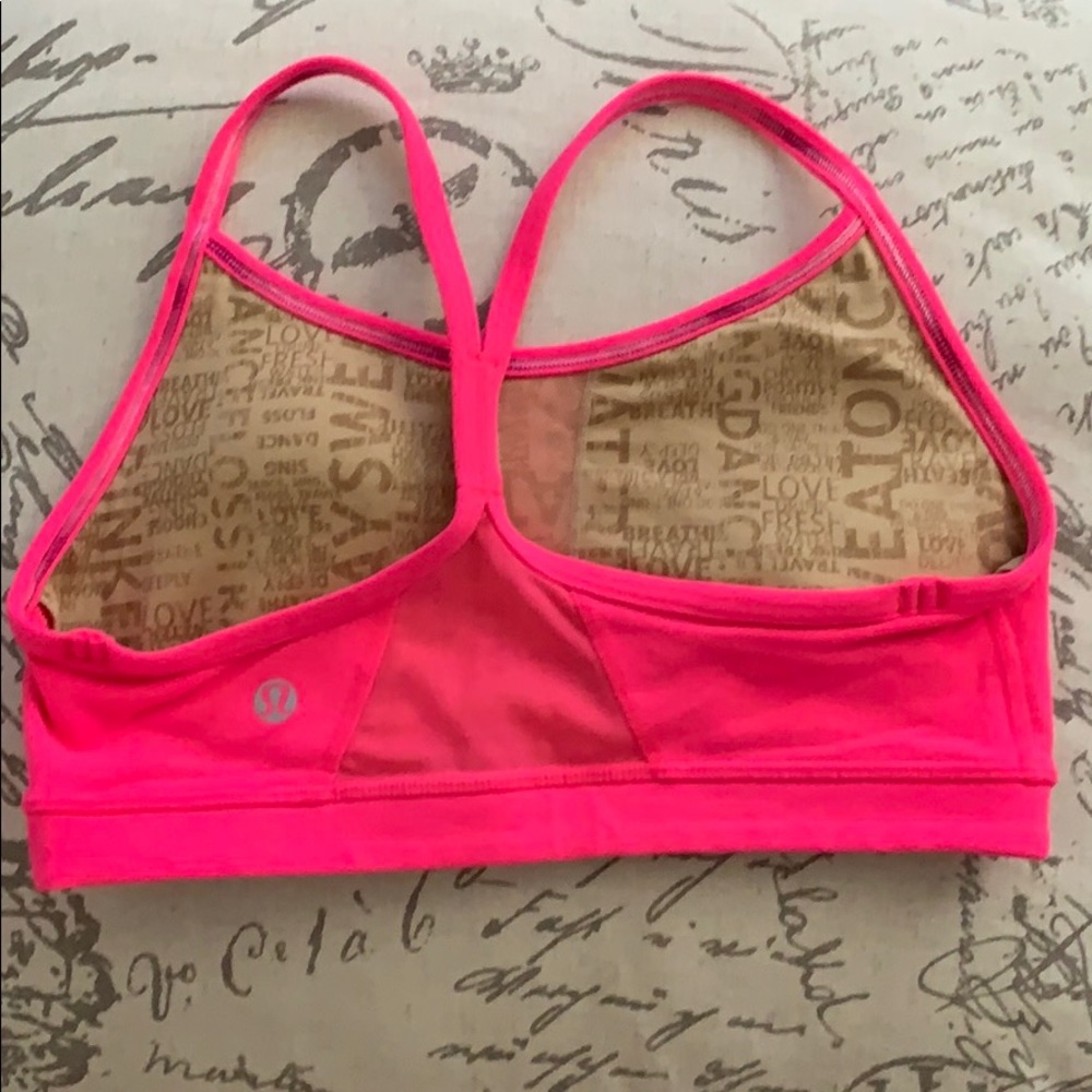 Lululemon Flow Y sports bra size 4